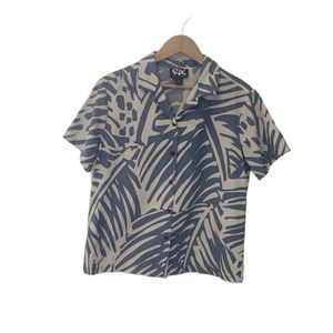 Rix Hawaii Women's Blue and White Button Down Aloha Shirt Size Large